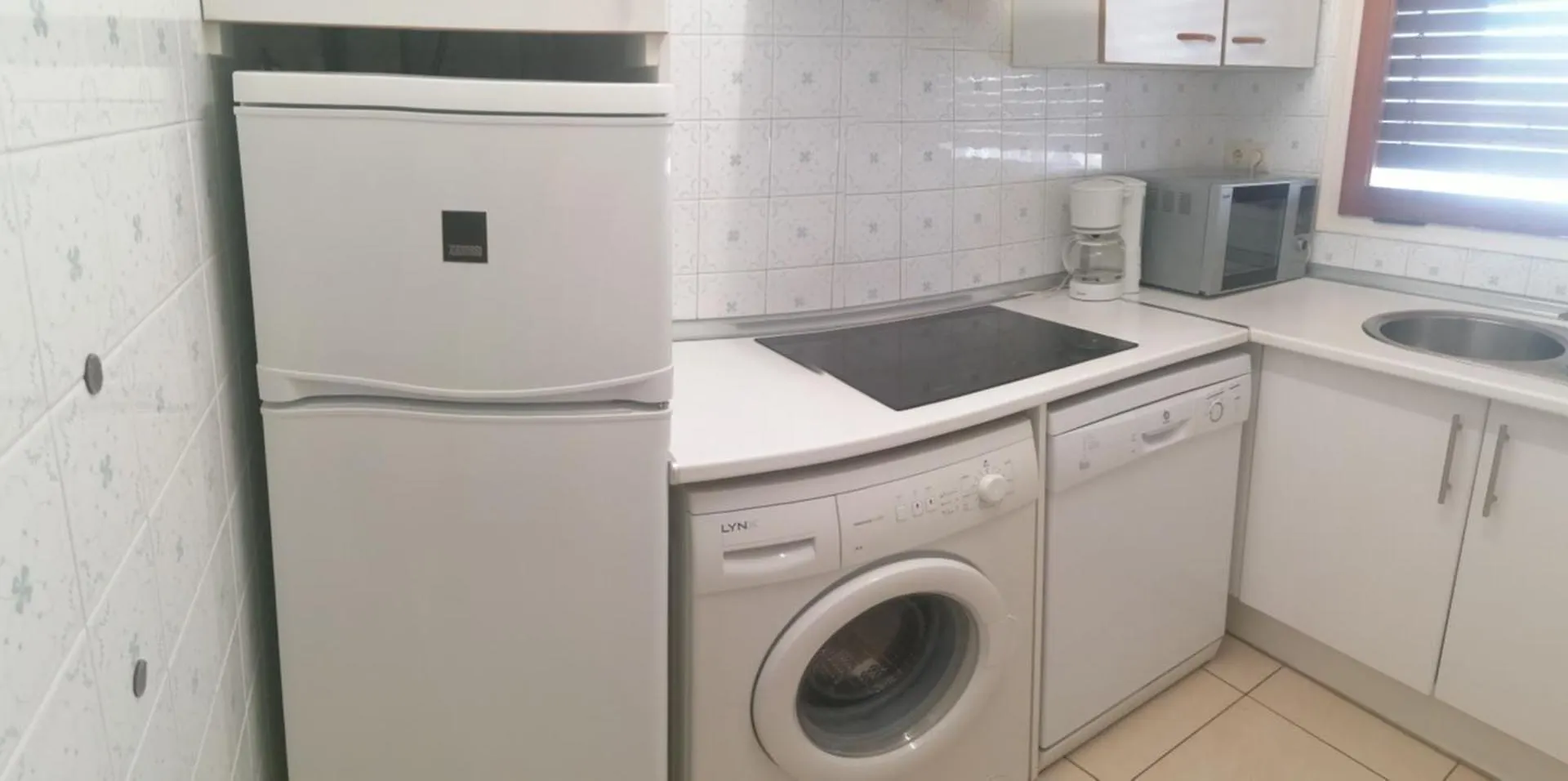 Global Immo 3370 La Solana A 4-09 Apartment Roses