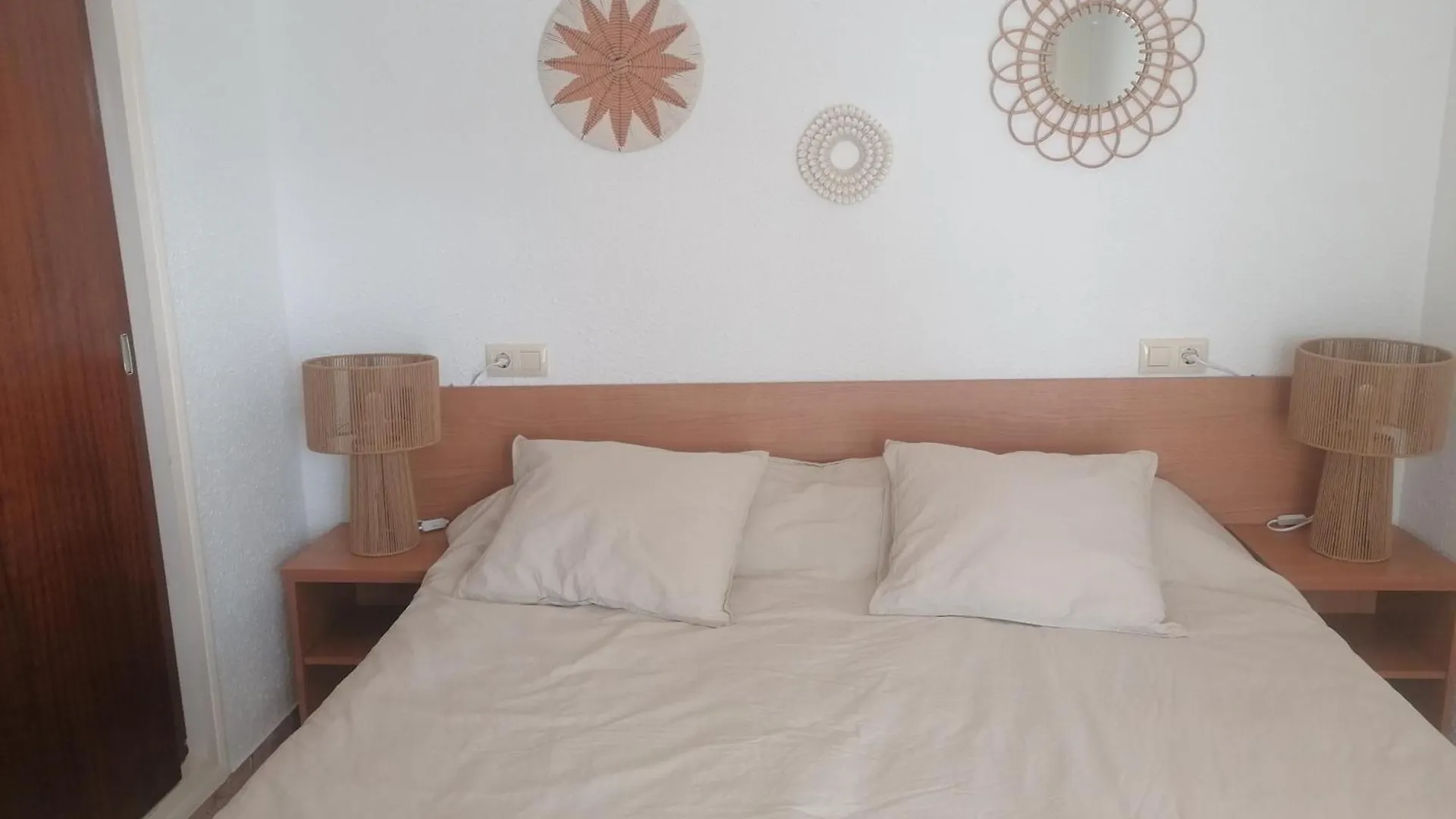 Global Immo 3370 La Solana A 4-09 Apartment Roses